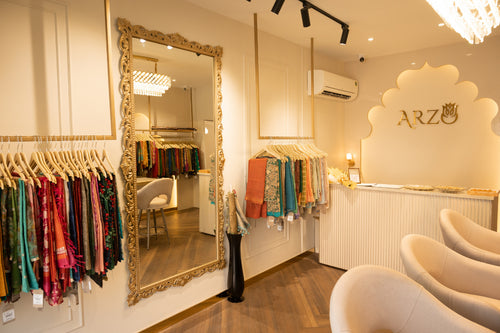 Flagship Store