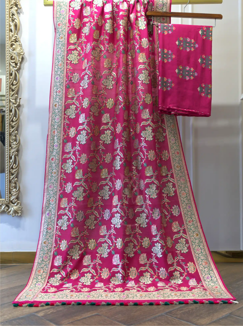 Handwoven Munga Silk Magenta Pink Suit Set – Unstitched Silk Suit