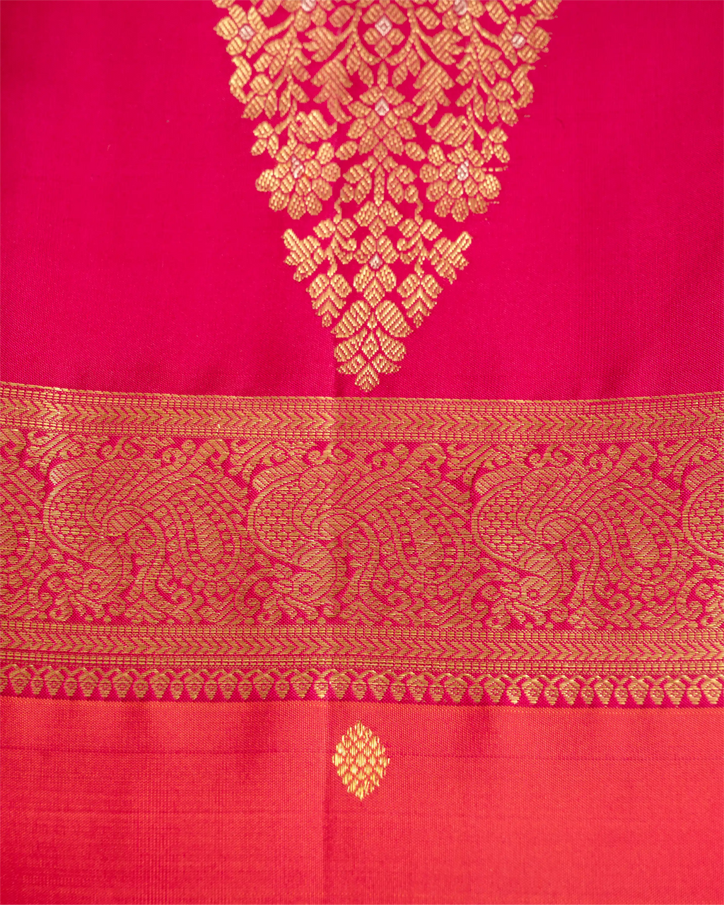 Handwoven Red & Pink Pure Kanjivaram Buta Silk Saree