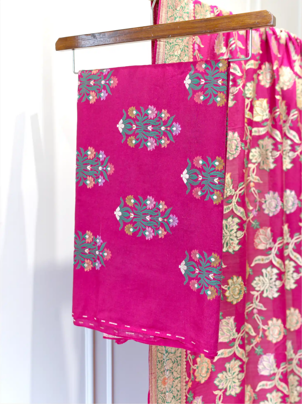Handwoven Munga Silk Magenta Pink Suit Set – Unstitched Silk Suit