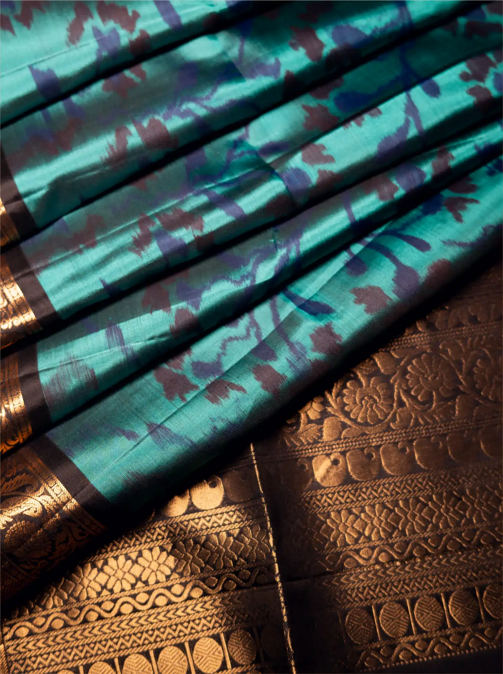 Handwoven Patola Jaquard Silk Saree in Peacock Blue