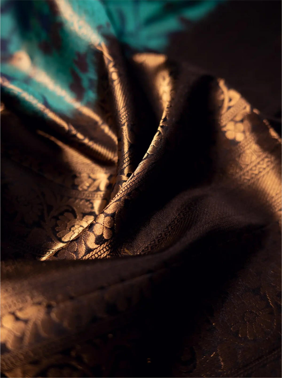 Handwoven Patola Jaquard Silk Saree in Peacock Blue