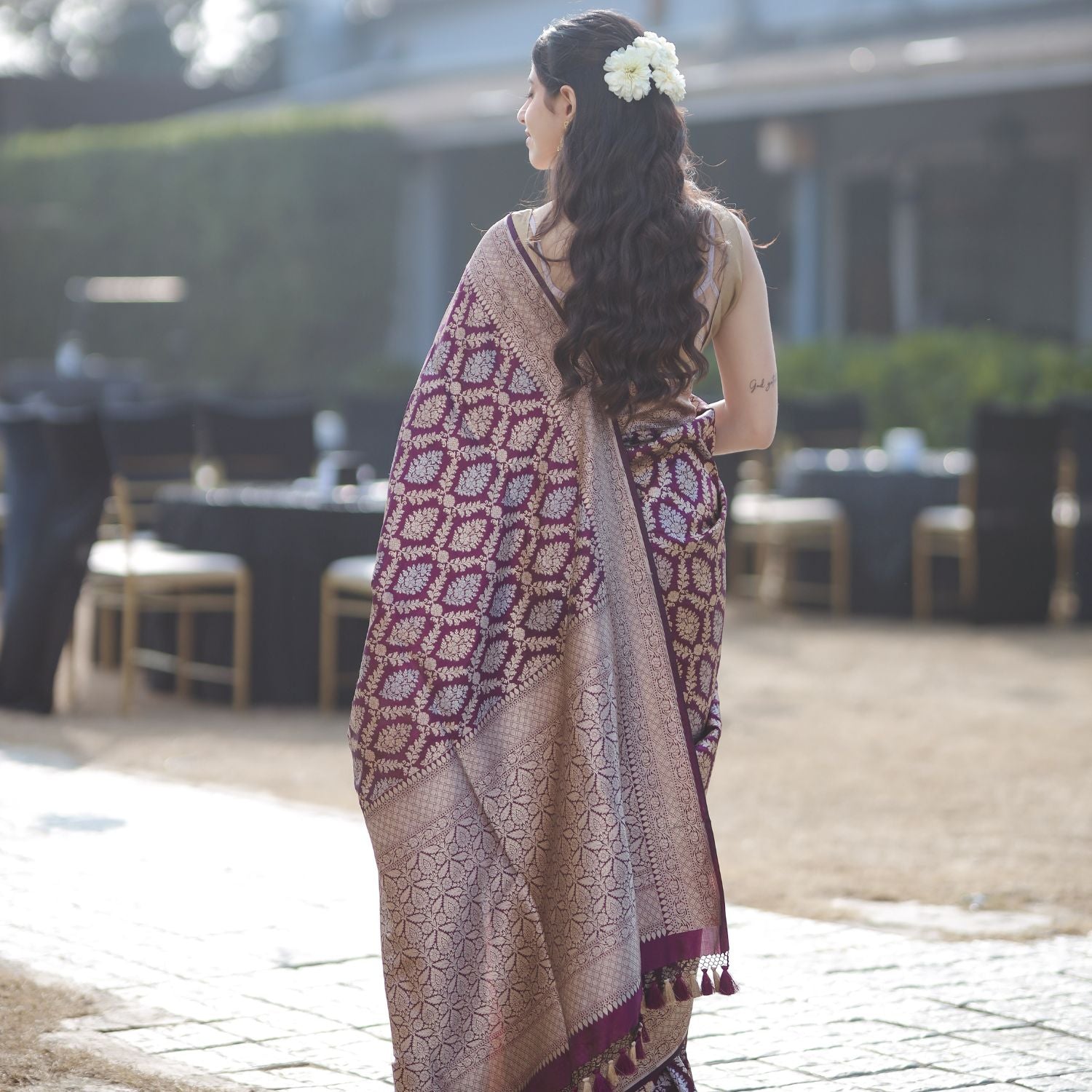 Handwoven Kadwa Jaal Silk
