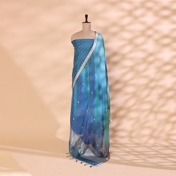 Detailed view of the mesmerizing green and blue ombre dupatta highlighting the traditional handloom silver work border.