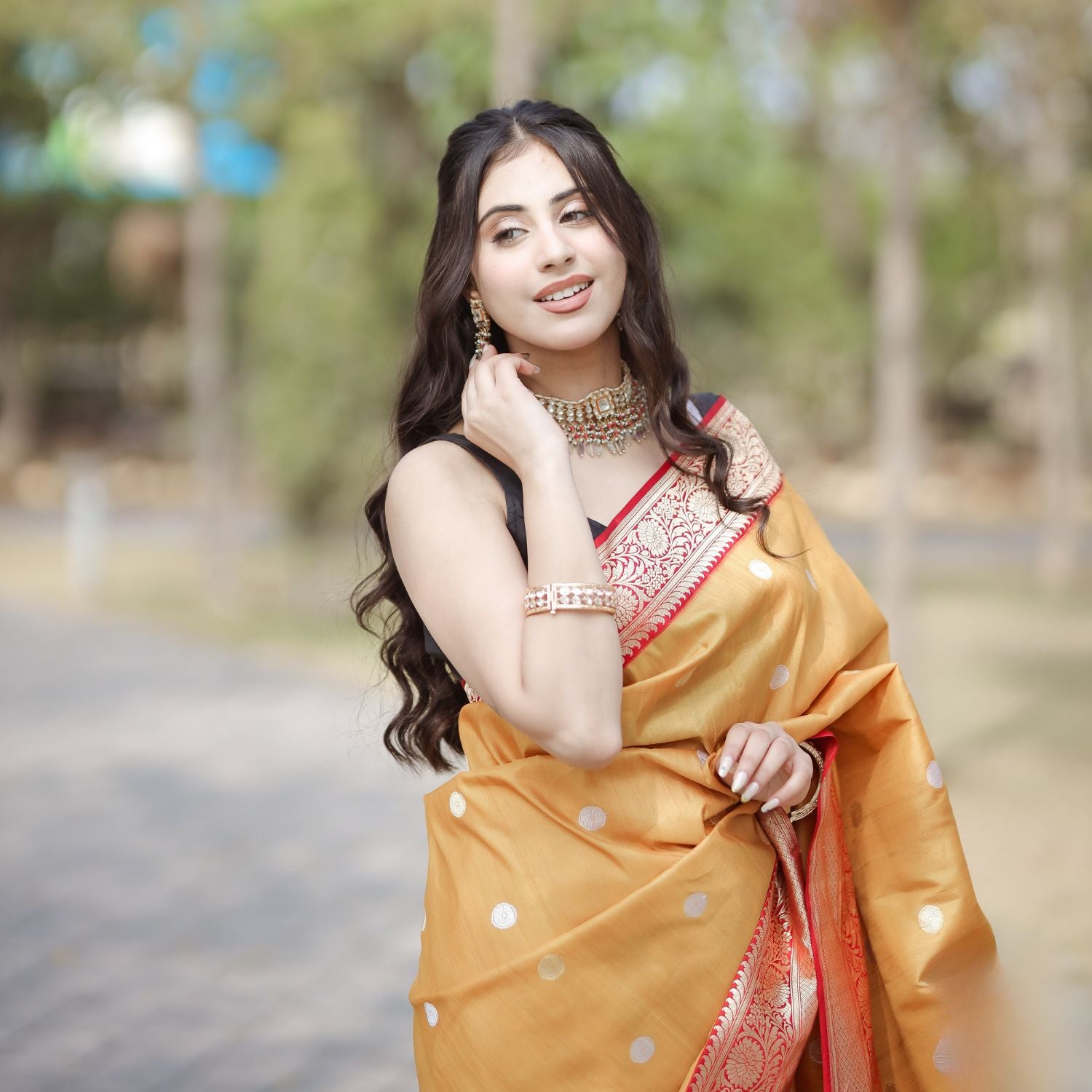 Lightweight tussar georgette saree with premium fabric and elegant fall